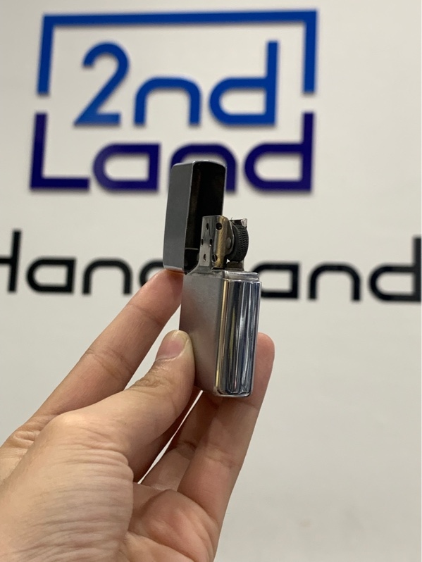 Zippo - Màu bạc - Ngoại hình: 98% - Body