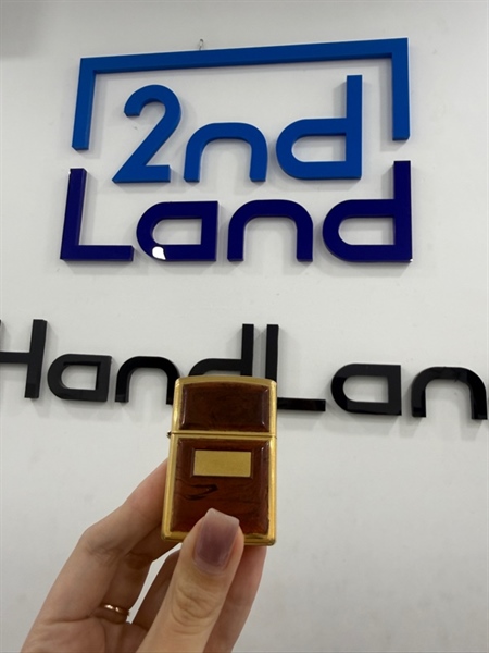 Zippo màu vàng ốp hổ phách - 12/1996 - Màu vàng - Ngoại hình 98% - Body