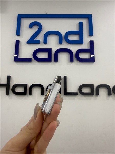 Zippo Slim đính hình Elizabeth 10/1996 - Màu bạc - Ngoại hình 97% - Body 2