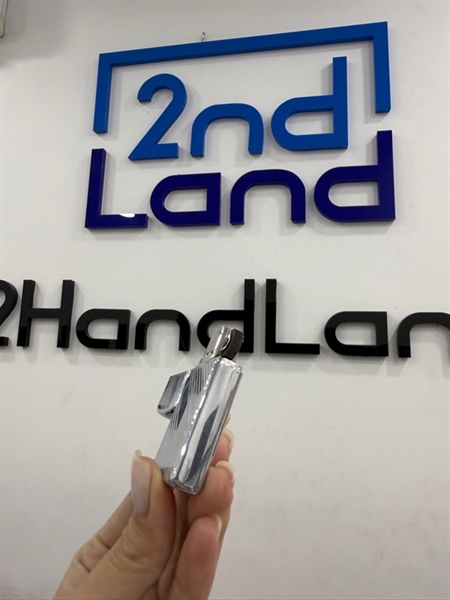 Zippo Slim Engraved High Polish 04/1987 - Màu bạc - Ngoại hình 97% - Trầy , hở bản lề nhẹ - Body 2