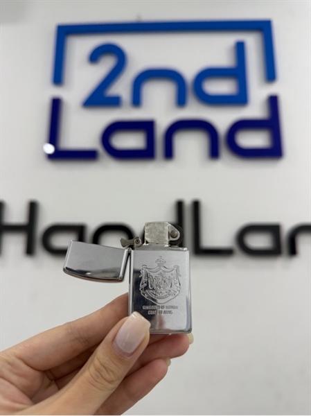 Zippo Slim Kingdom of Hawaii 1978 - Màu bạc - Ngoại hình 98% - Body 1