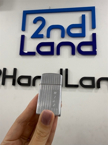 Zippo Slim sọc khắc Mike - Màu bạc - Ngoại hình 98% - Body