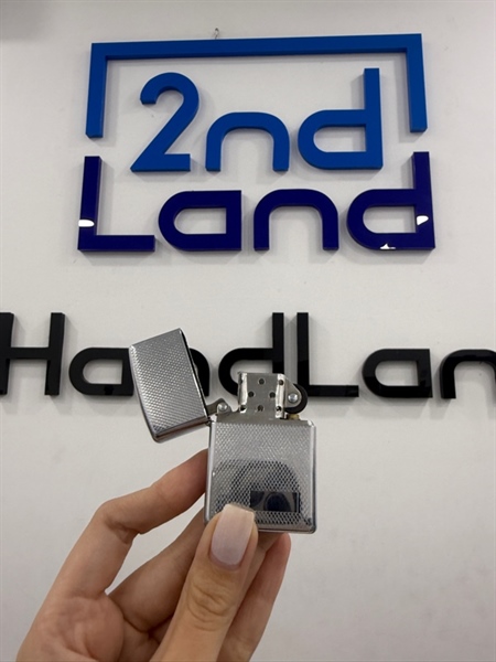 Zippo sọc lưới 11/2000 - Màu bạc - Ngoại hình 98% - Body 1