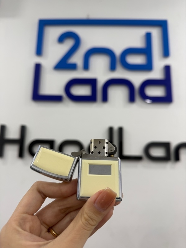 Zippo T10/2001 - Màu bạc - Ngoại hình 97% - trầy xước dây bấc đen - Body