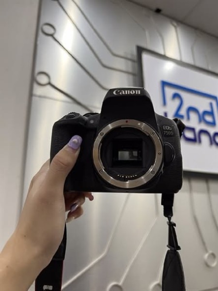 Máy ảnh Canon EOS 750D cũ