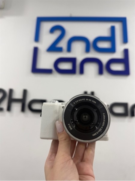 Máy ảnh Sony A5100 cũ