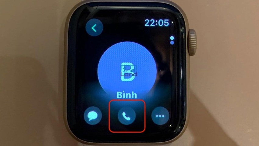 Cách thực hiện cuộc gọi trên Apple Watch