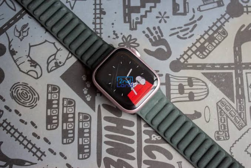 Đồng hồ Apple Watch Series 9 cũ 6