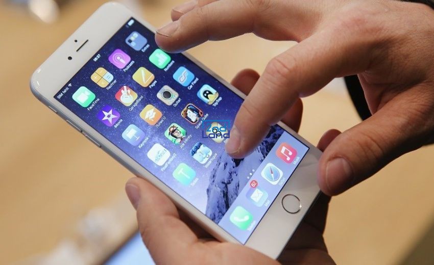 Cách nhận biết điện thoại dựng 8