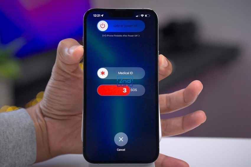 Cách tắt nguồn iphone 12