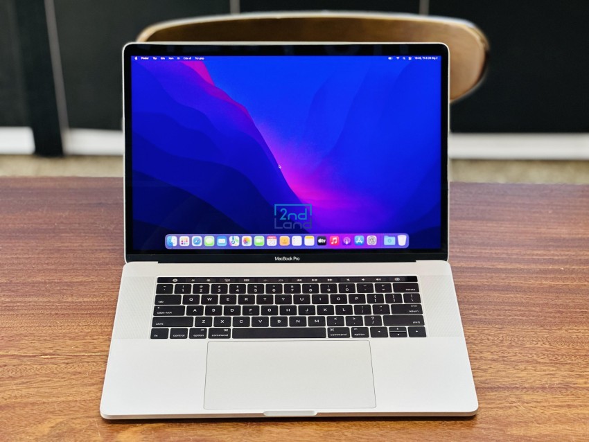 Macbook Pro 15 inch 2016 cũ