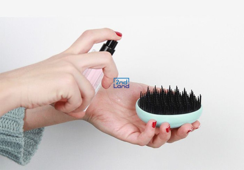 Có nên xịt nước hoa lên tóc 8