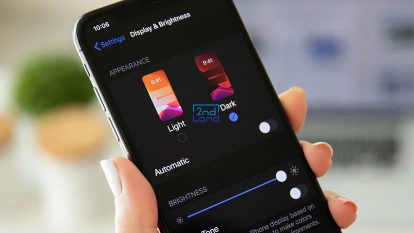 Dark Mode có thật sự tiết kiệm pin trên smartphone?
