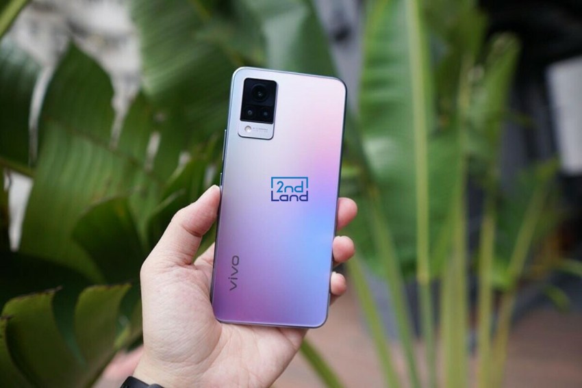 Tại sao nên mua điện thoại ViVo V Series cũ?