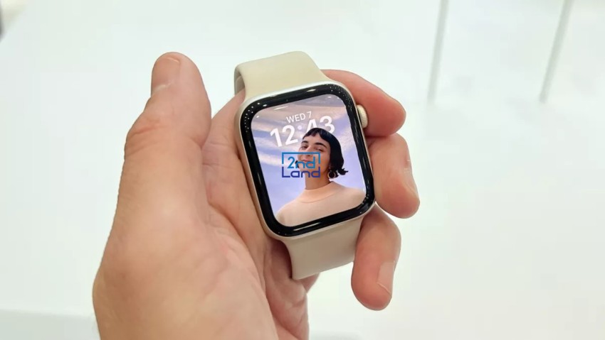 Đồng hồ Apple Watch Series SE cũ sở hữu thiết kế tương tự Apple Watch mới