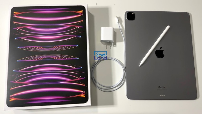 iPad cũ dùng để vẽ
