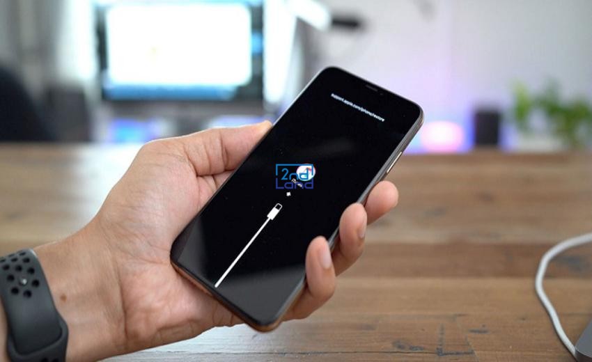Khắc phục iPhone treo táo 14