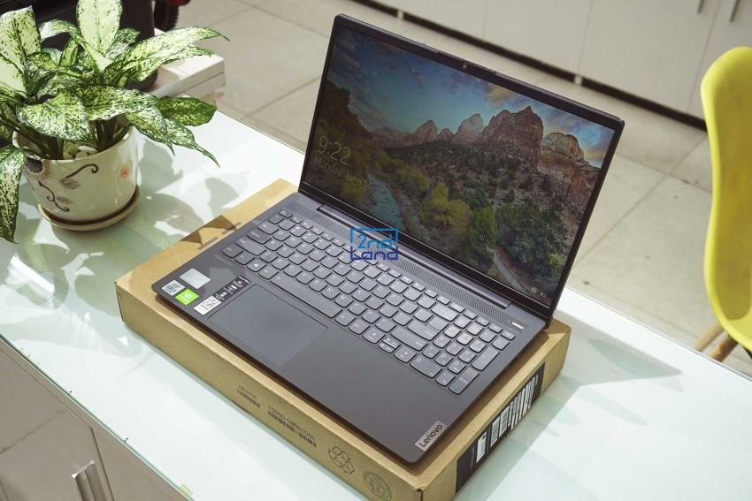 Kích thước laptop 15.6 inch 6