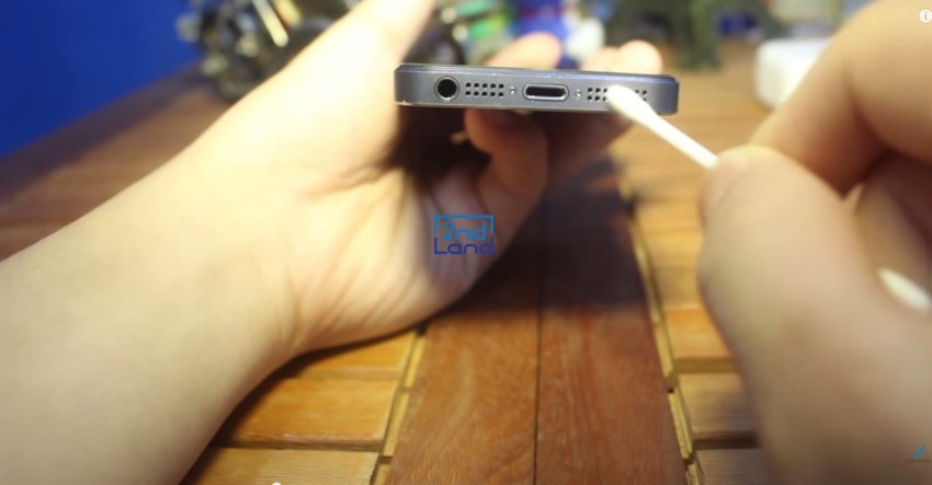 Loa iPhone bị nhỏ 2