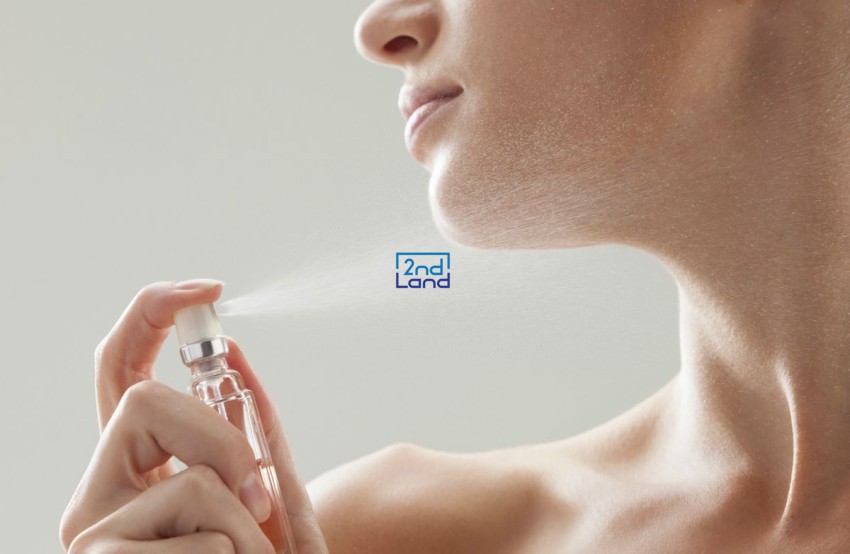 Nên xịt nước hoa vào đâu?