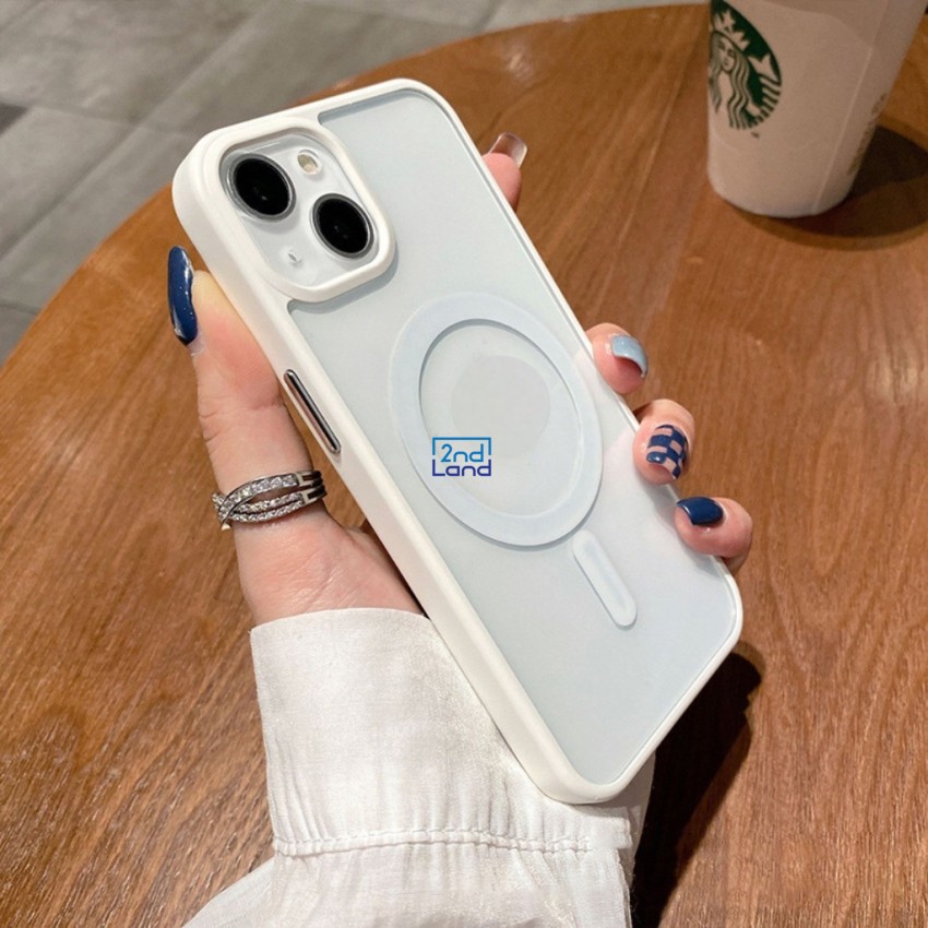 Phụ kiện iPhone nên có 8