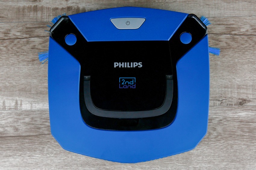 ​Robot hút bụi Philips cũ