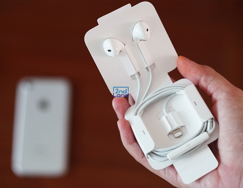 Tai nghe EarPods cũ 6