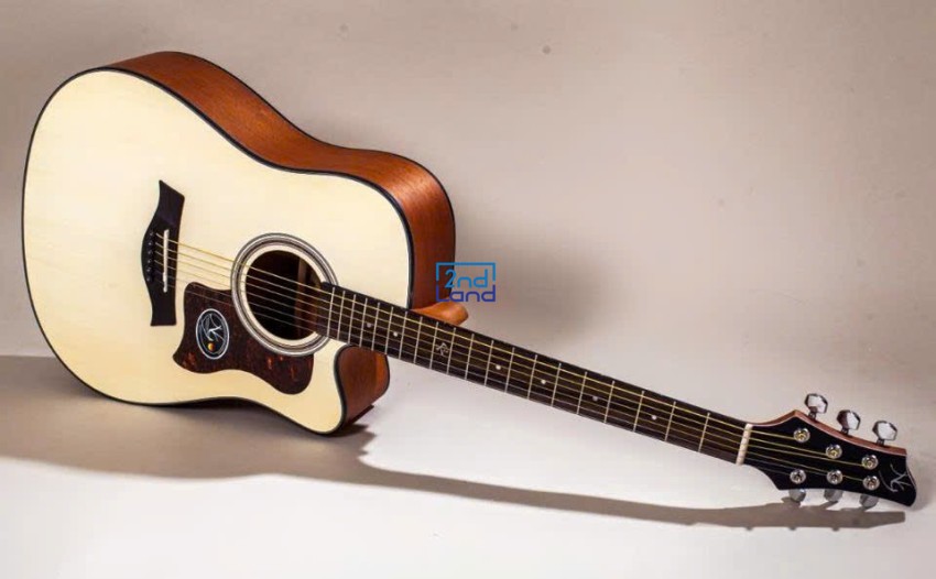 Thu mua đàn guitar cũ