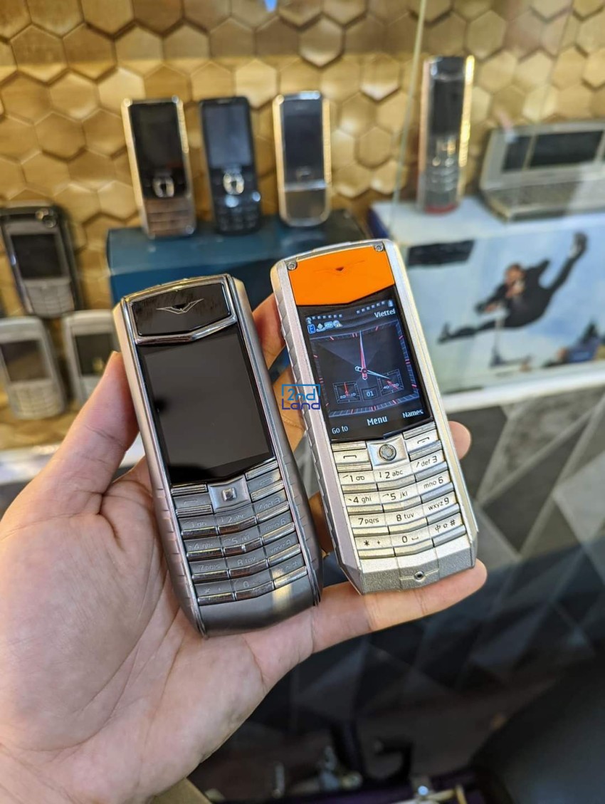 Những dòng điện thoại Vertu cũ được 2handland thu mua