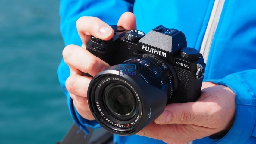 Thu mua máy ảnh Fujifilm cũ 4