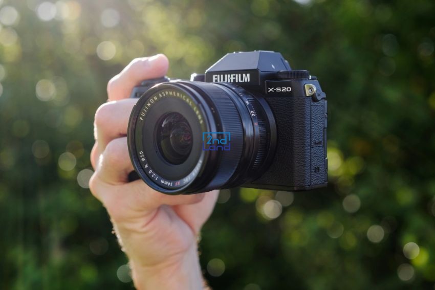 Thu mua máy ảnh Fujifilm cũ 6