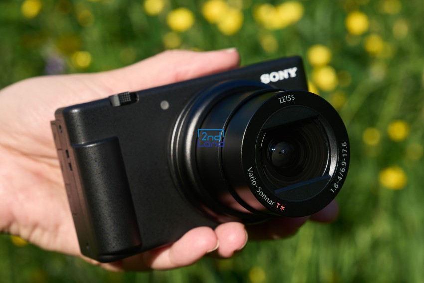 Thu mua máy ảnh Sony cũ 10